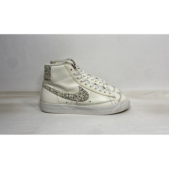 Nike Blazer Mid '77 SE Lemon Leopard Sail Twist Women's Size 6.5 DH9633-100 - Picture 1 of 9